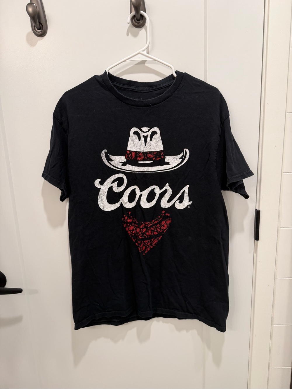 Coors Short-Sleeve Graphic Tee in Black with Red Accent